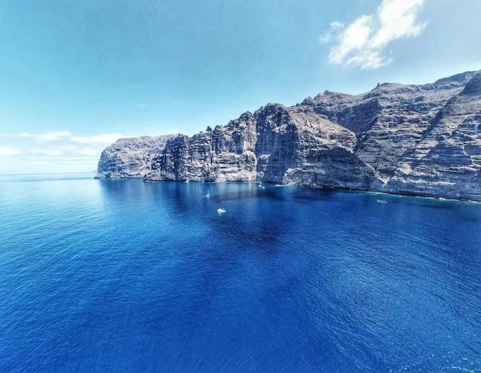 Costa Isora 1 Frontline By Paramount Holidays Puerto de Santiago  Puerto de Santiago (Tenerife)