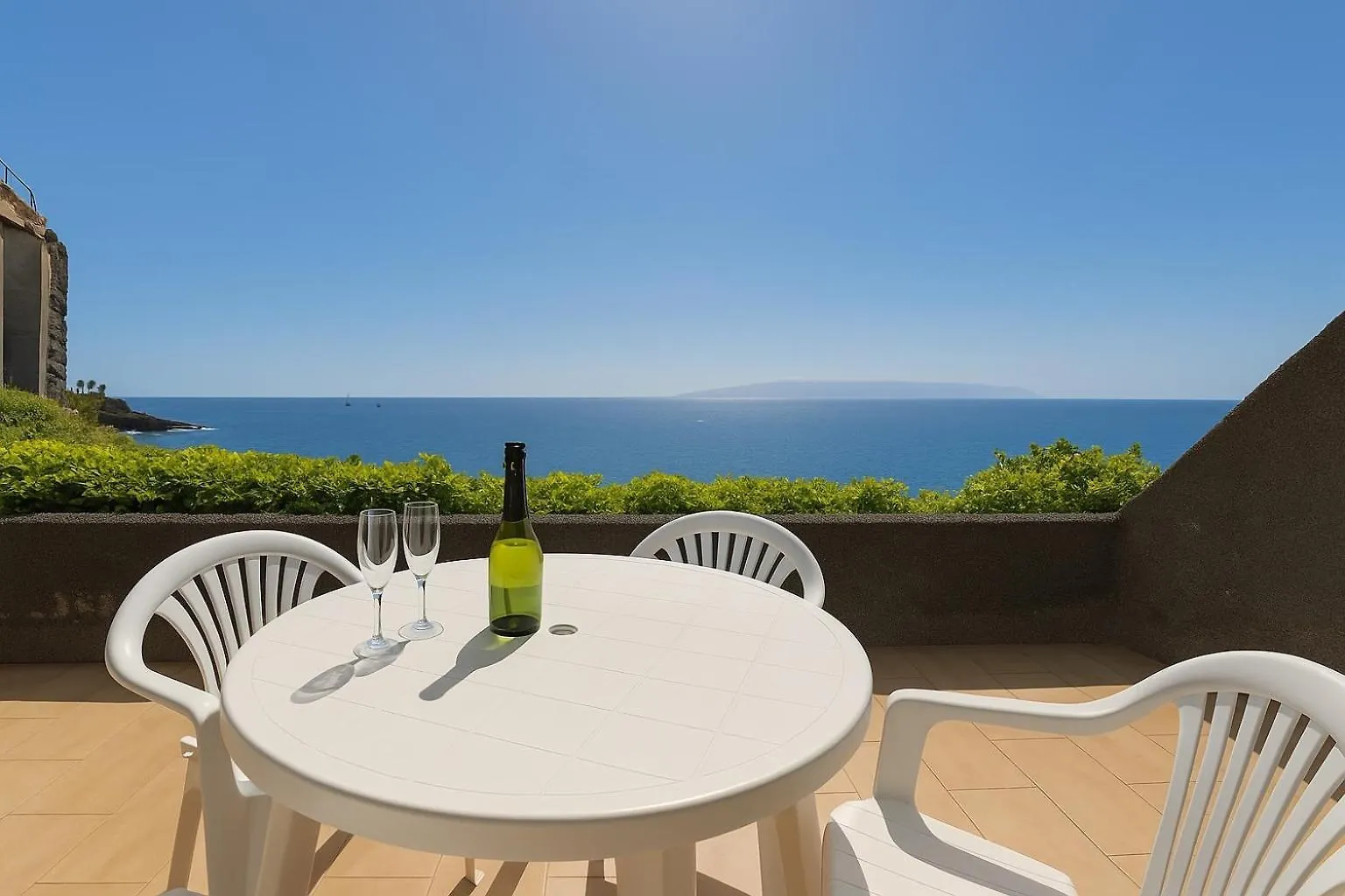Apartment Costa Isora 1 Frontline By Paramount Holidays Puerto de Santiago  Spain